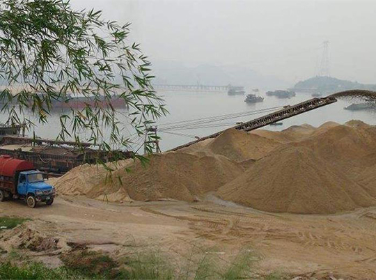 非法盜采河砂5000余方，涉案價值500萬！湖北一盜采河砂團伙被抓